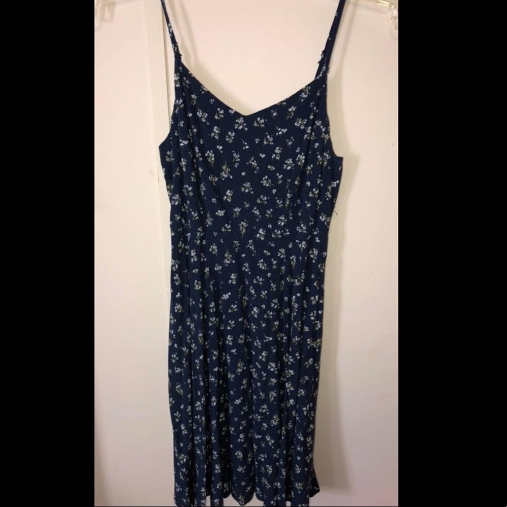 dark blue/navy flowy floral dress